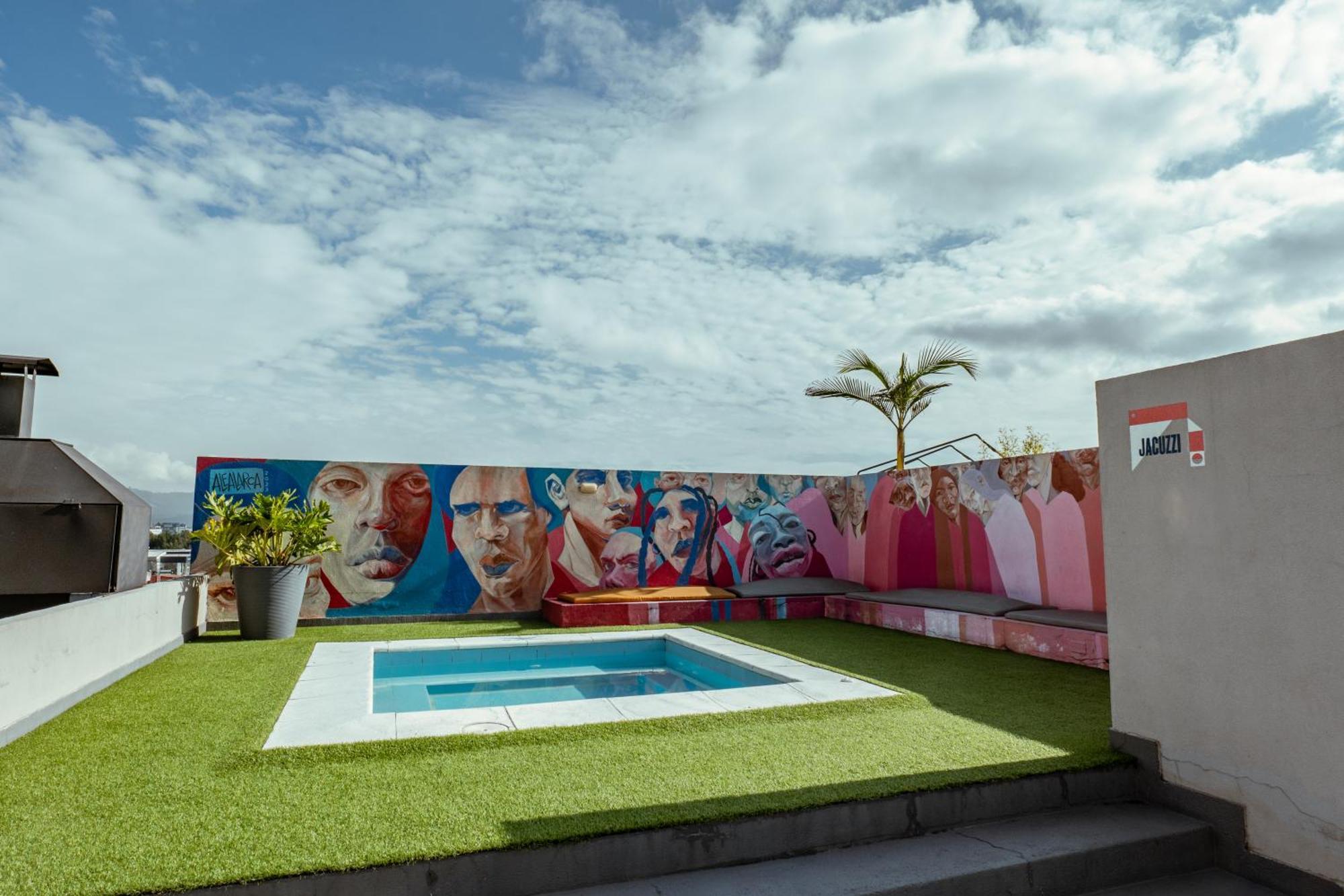 Uma Suites Chia Exterior photo